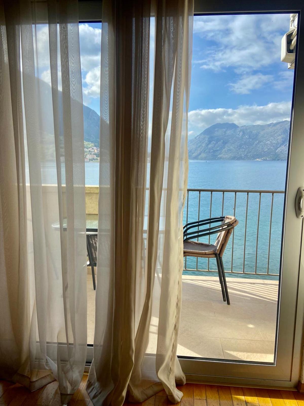 Apartment Ivanisevic 2 Kotor Dış mekan fotoğraf